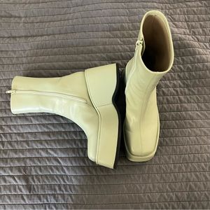 Jeffrey Campbell Groove Platform Boots